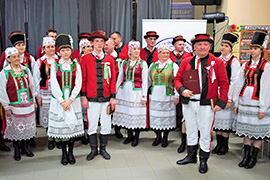 Burmistrz Ciechanowca zaprasza na występ kurpiowskiego Zespołu  Folklorystycznego „Carniacy” 