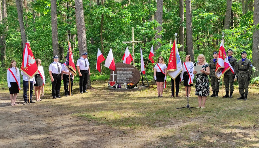 80. rocznica zbrodni sowieckiej w lesie zwanym "Moskiewskim Mostem” koło Zabłudowa