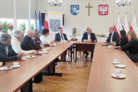 Spotkanie organów samorządu gminy Ciechanowiec z senatorem Jackiem Boguckim