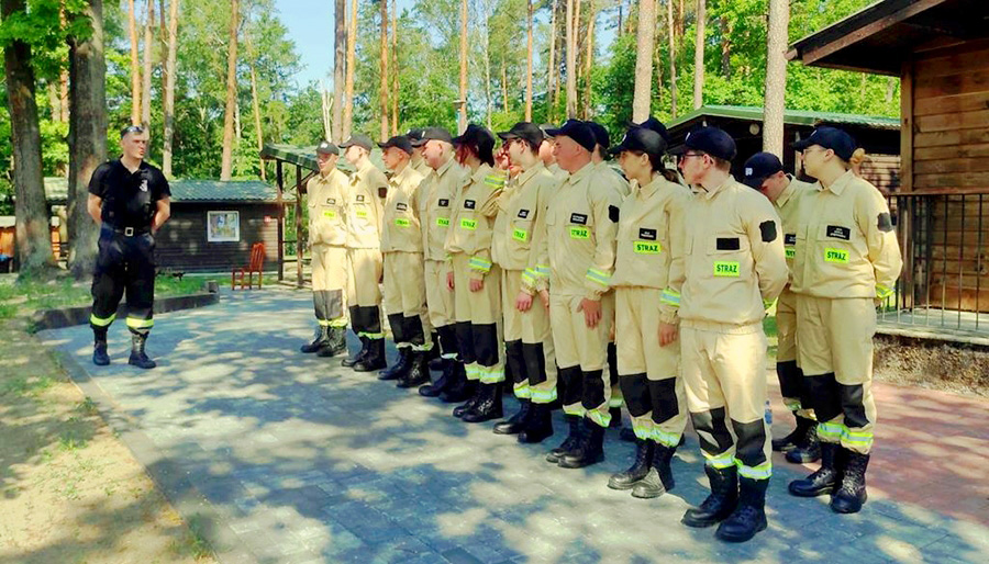 Obóz profilaktyczno-szkoleniowy Młodzieżowej Drużyny Pożarniczej działającej przy OSP w Ciechanowcu