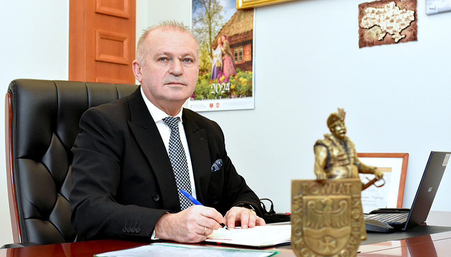 Burmistrz Ciechanowca członkiem zespołu do Spraw Administracji Publicznej i Bezpieczeństwa