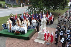 Uroczyste odsłonięcie pomnika "Matki Bohaterki Golgoty Syberyjskiej"