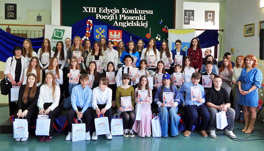 13. edycja regionalnego Konkursu Poezji i Piosenki Angielskiej - prezentacja talentów recytatorskich i wokalnych
