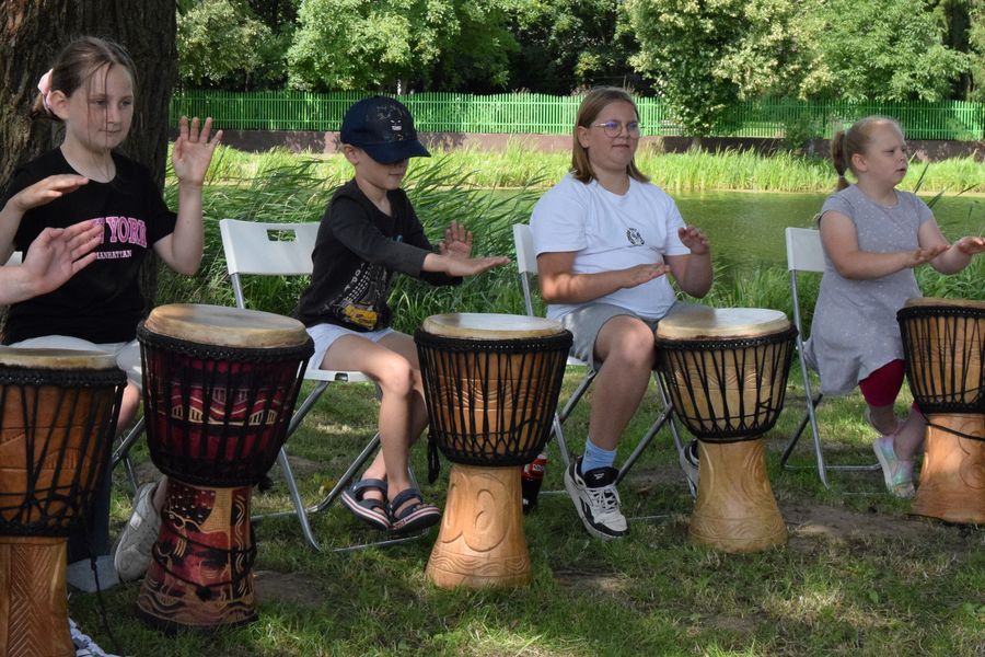 Warsztaty bębniarskie w Ciechanowcu z uczestnikiem "Mam Talent" - Kamilem Bukowskim 