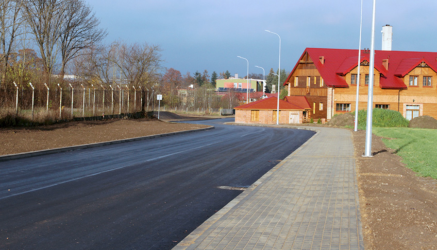 Zakończyły się prace przy rozbudowie ulicy Wojska Polskiego w Ciechanowcu