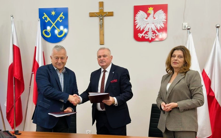 Gmina Ciechanowiec podpisała umowę na odbiór i zagospodarowanie odpadów komunalnych