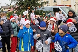 Miejska choinka już rozświetla Ciechanowiec!