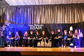 „Dziady” Adama Mickiewicza wybrzmiały w Ciechanowcu podczas XV Narodowego Czytania