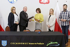 Podpisano umowę na remont ulic Pińczowskiej, Orzeszkowej, Wierzbowej i Kilińskiego w Ciechanowcu