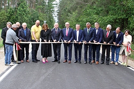 Zostały otwarte nowe inwestycje drogowe zakończone w gminie Ciechanowiec w 2025 roku
